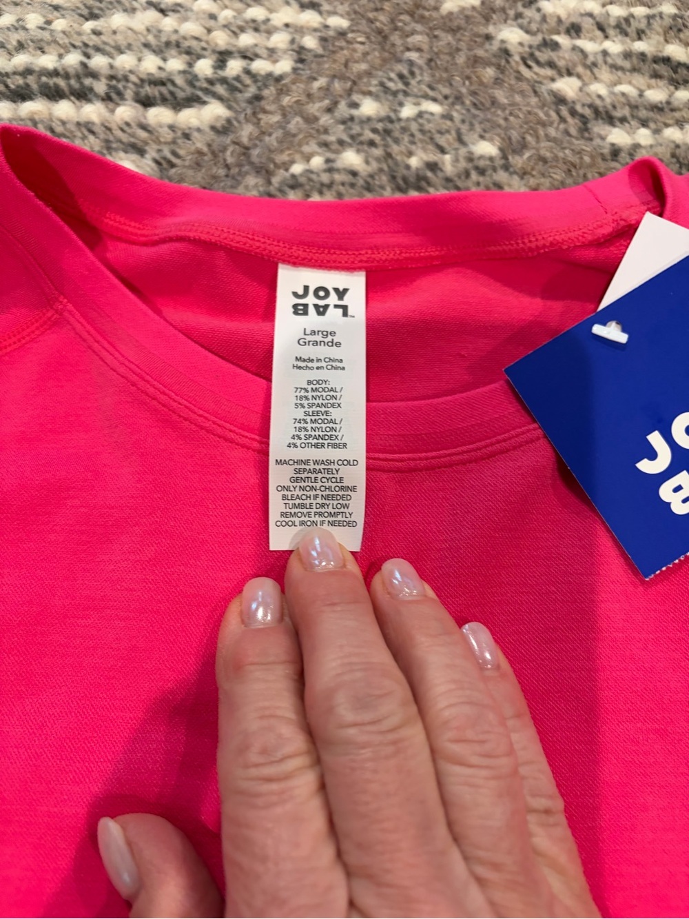 JoyLab women’s Bright Hot Pink Crewneck Sweatshirt - Picture 3 of 5